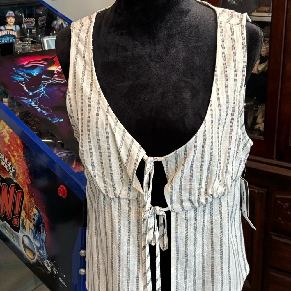 RD Style Kona Tie Front Striped Sleeveless Top